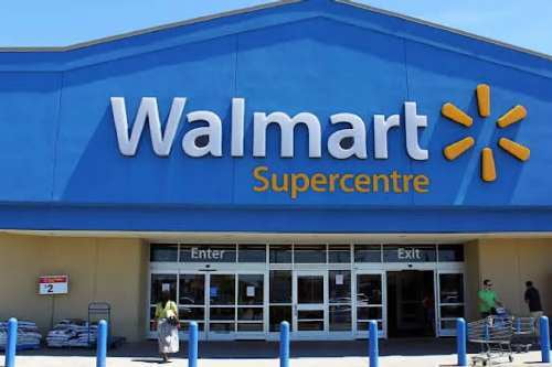 Reabren tiendas Walmart en Metepec